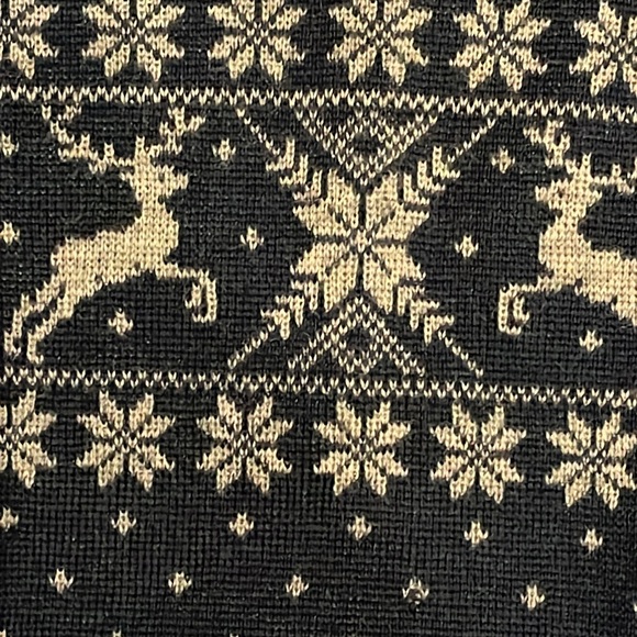 Demetre Sweater - Picture 3 of 8